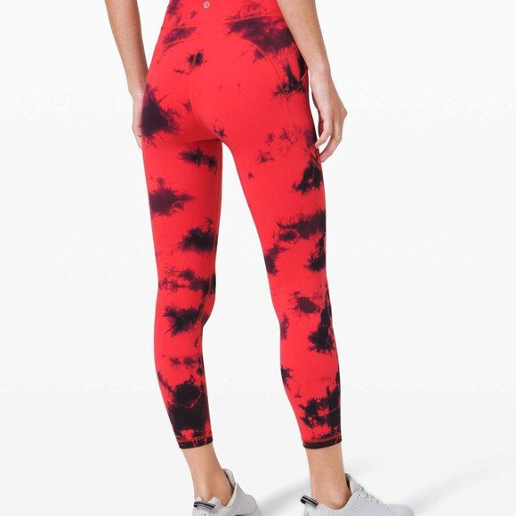 Lululemon Invigorate High-Rise Tight, Tie Dye "Red Carnation/Blk", Size 8 - Picture 4 of 10